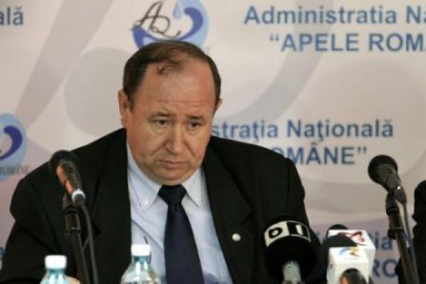 Vasile Pintilie îşi anunţă 